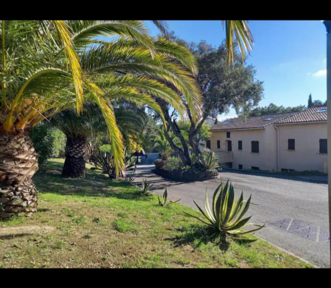 Location Dans Residence Calme, Proche Mer キャバレール・シュル・メール エクステリア 写真